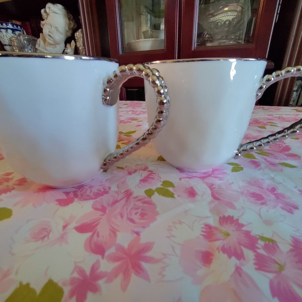 Elegant White and Silver Mugs